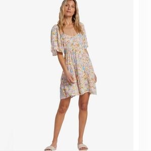 Billabong Take A‎ Chance Salt Crystal floral mini Babydoll Dress size Medium new